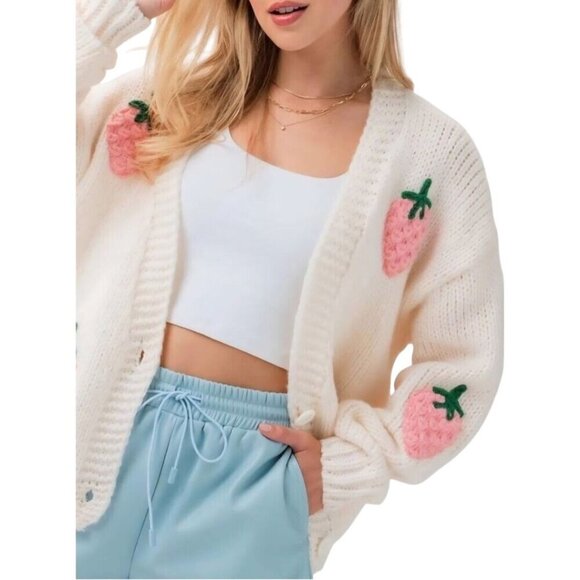 Luna Ivy Cream Pink Strawberry Crochet Fruit Novelty Cardigan Sweater Size M - Picture 5 of 8